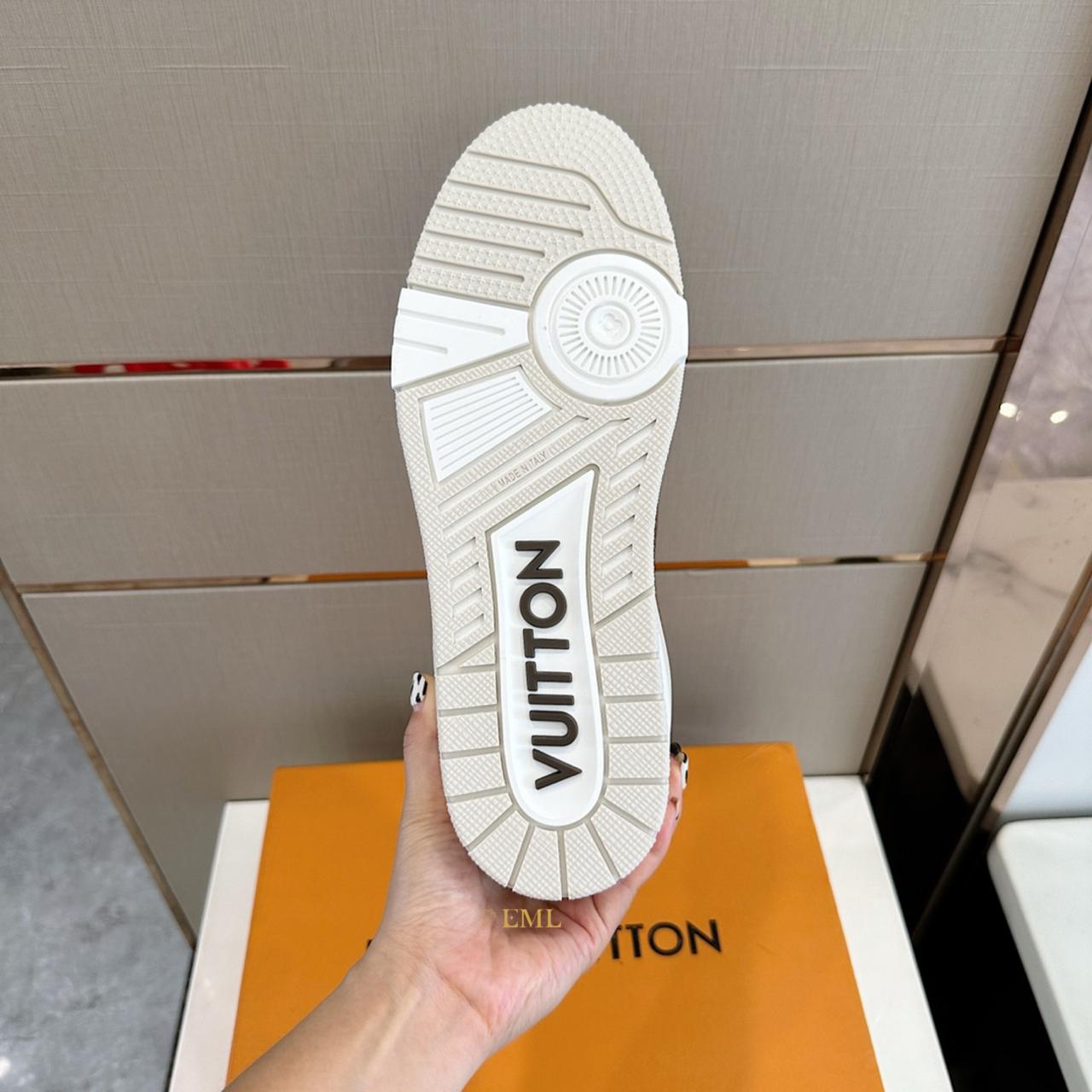 Tênis Casual LV