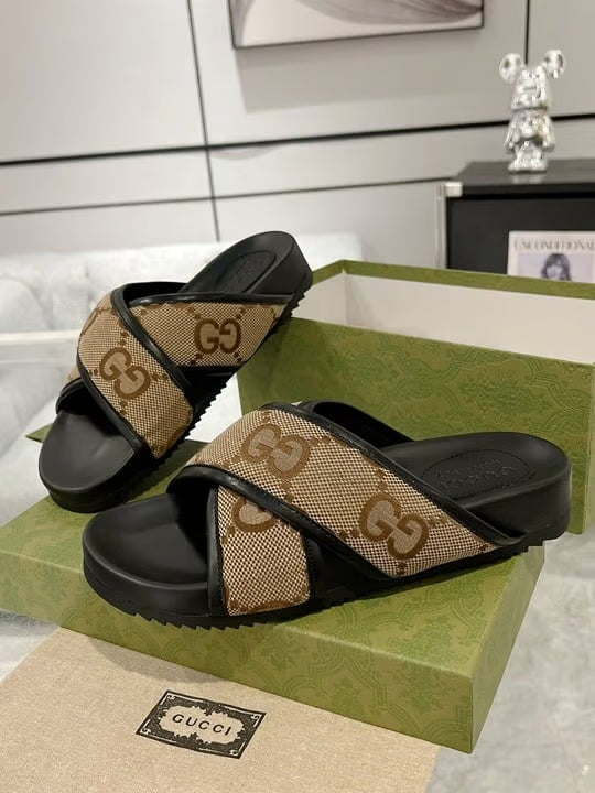 Chinelo Gucci Slipper Sandal Bege Monogram
