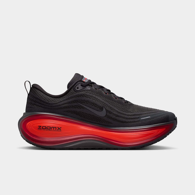 Tênis Nike Vomero Plus Preto/Red