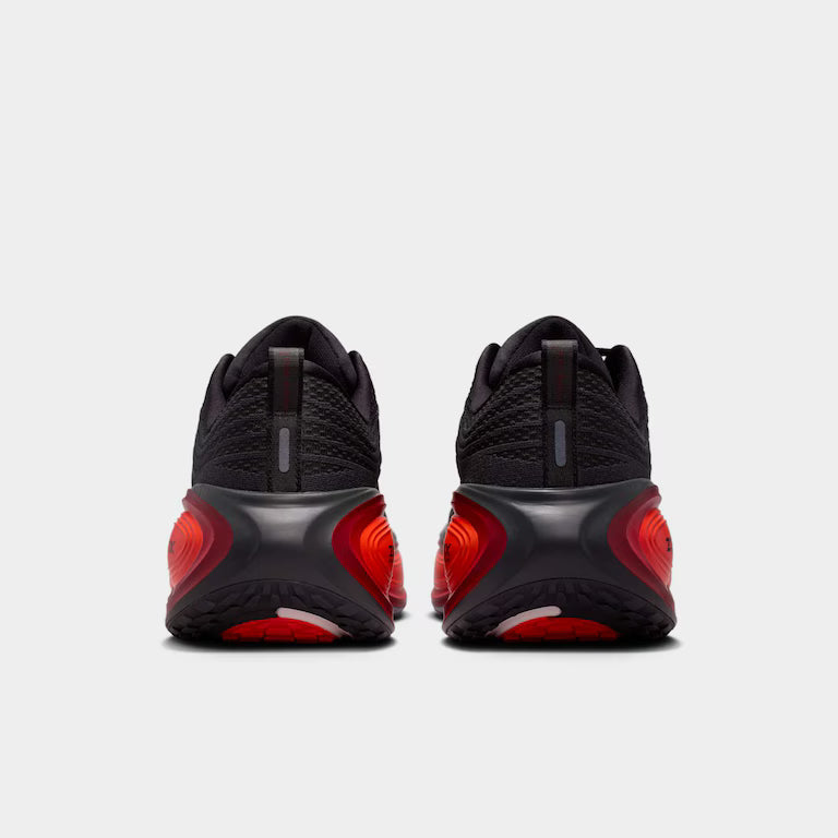 Tênis Nike Vomero Plus Preto/Red