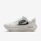 Tênis Nike Vomero Plus "Run Pack" White