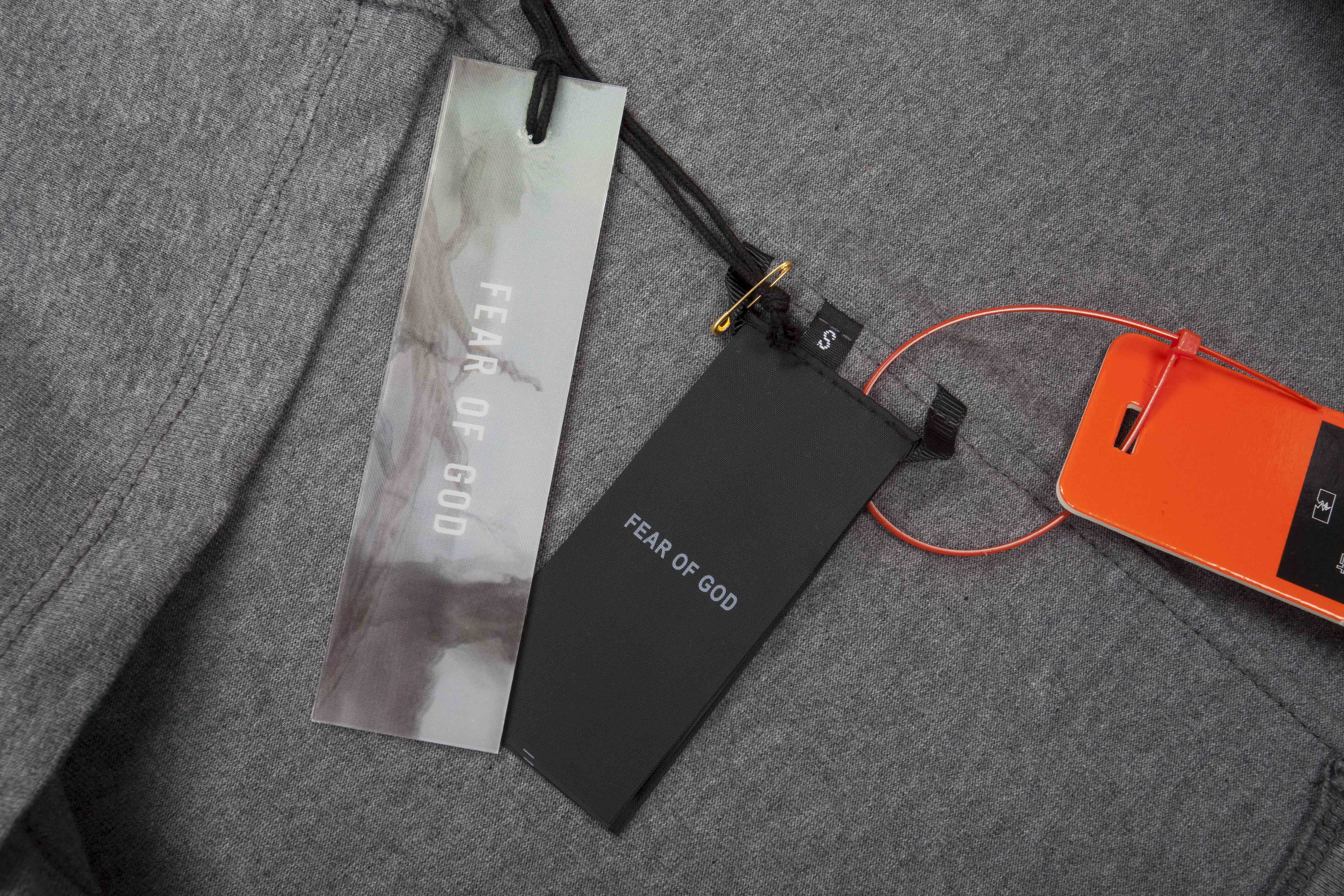 Camiseta Fear Of God Essentials