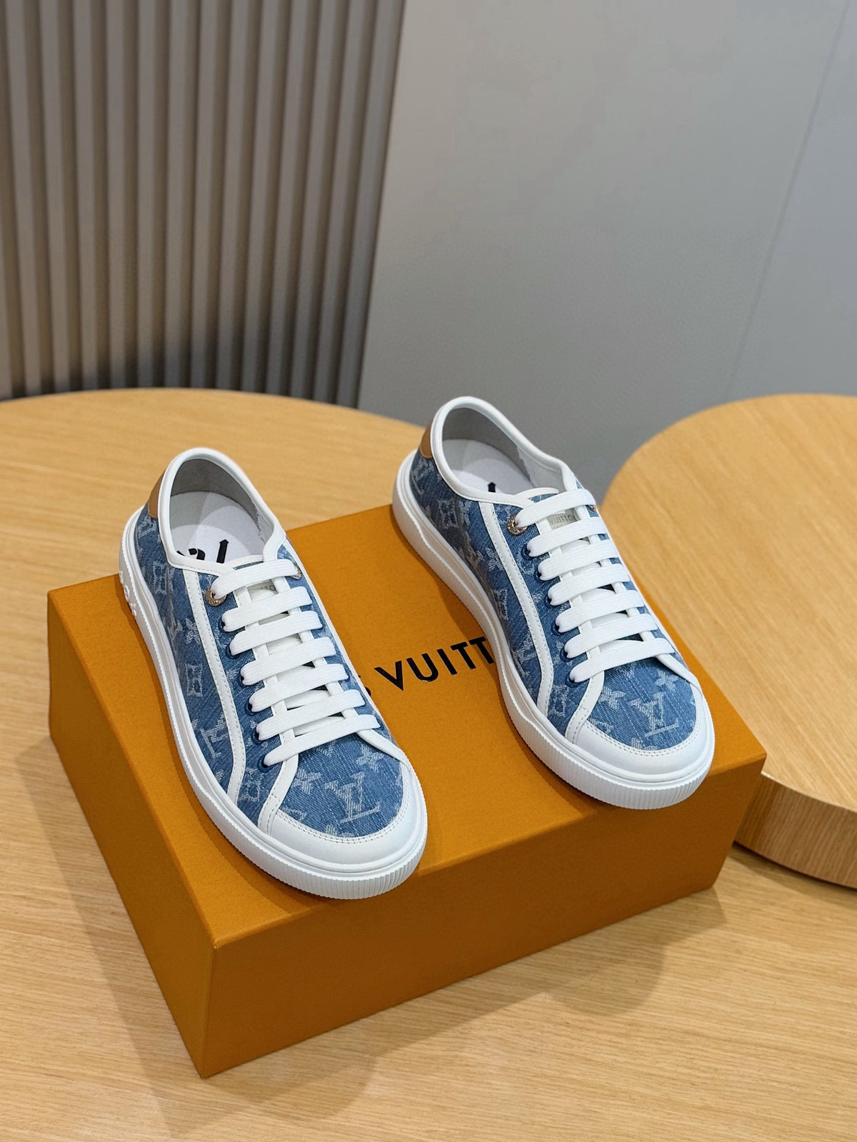 Tênis Louis Vuitton Lagoon Jeans Blue