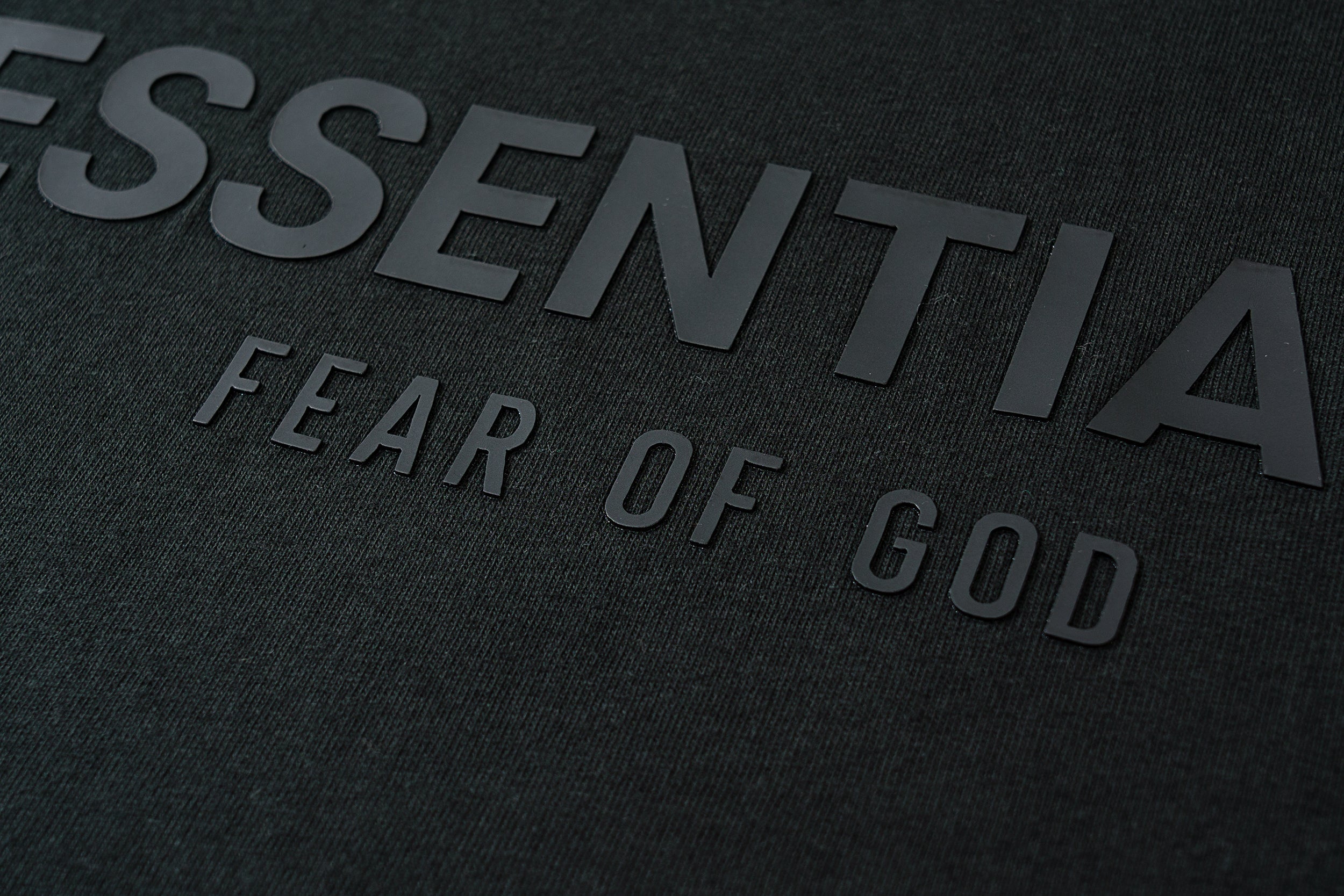 Camiseta Fear Of God Essentials