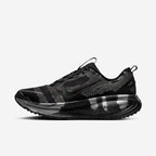 Tênis Nike Vomero 18 Black/Graphite Details