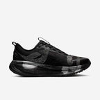 Tênis Nike Vomero 18 Black/Graphite Details