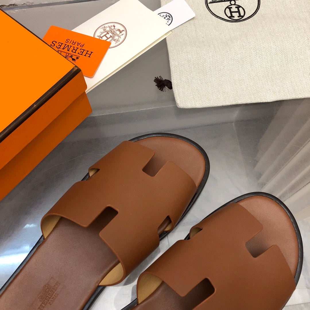Hermes Izmir Sandal Gold Smooth Calfskin Leather (Pronta Entrega)Tamanho 43