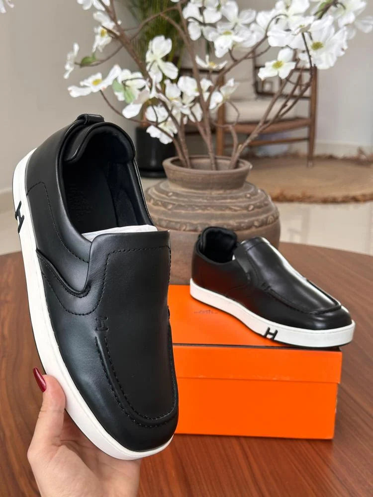 Tenis Hermès Social Black Leather Lace-Up Couro