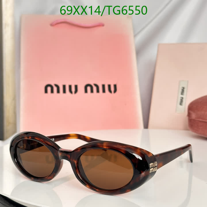 Óculos de sol Miu Miu Runway Glass