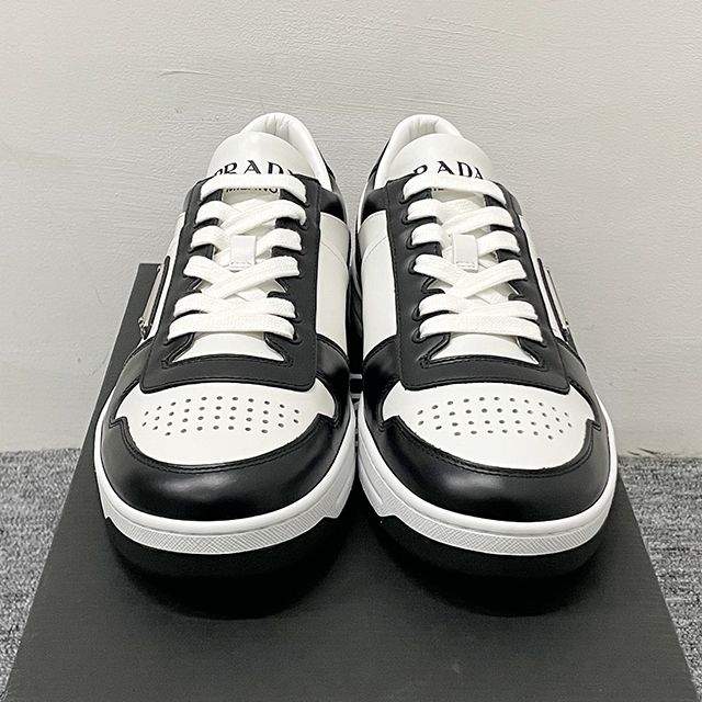 Prada Downtown Low Top Sneakers Logo Black