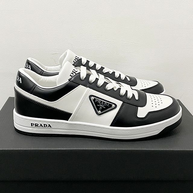 Prada Downtown Low Top Sneakers Logo Black