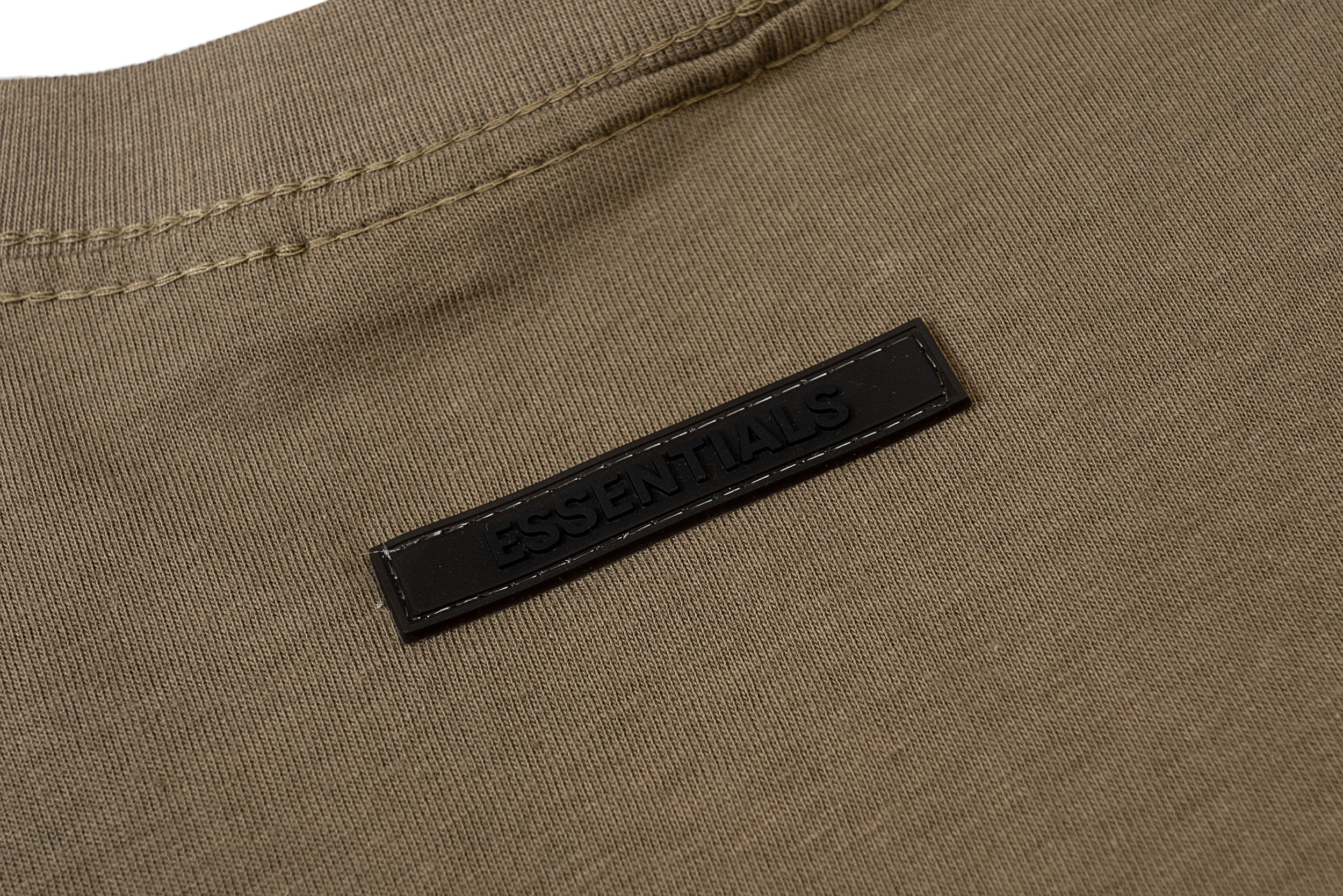 Camiseta Fear Of God Essentials