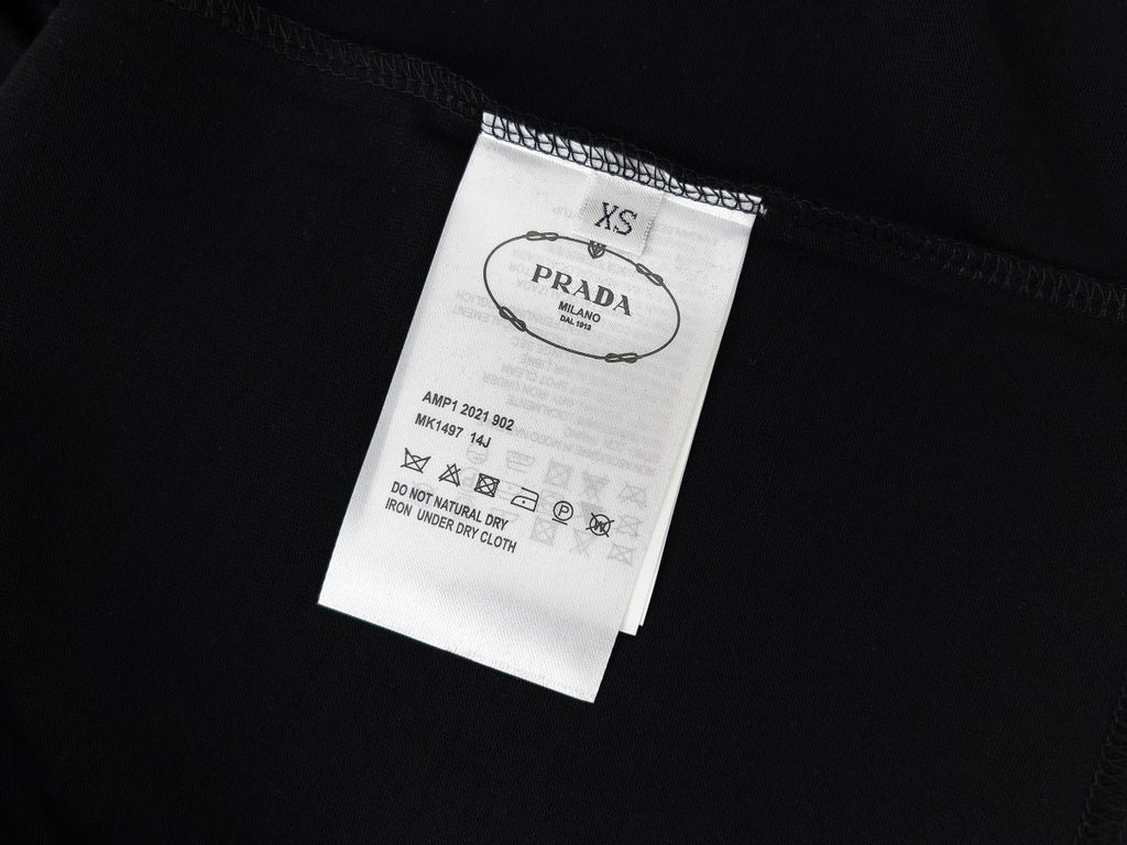 Camiseta Prada