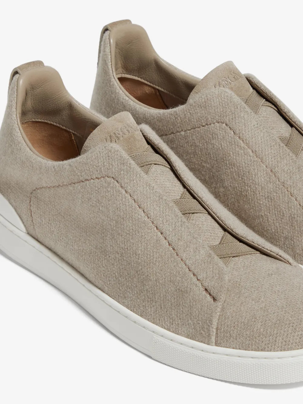 ZEGNA Triple Stitch Sneakers cinza taupe Couro