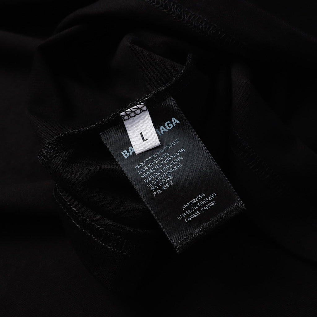 Camiseta Balenciaga black e white