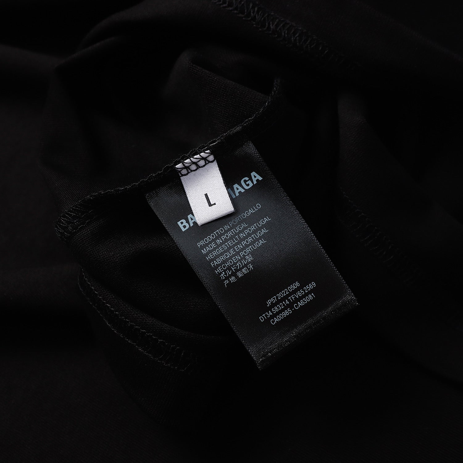 Camiseta Balenciaga black e white