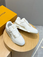 TÊNIS LOUIS VUITTON #54 TRAINER White Beige