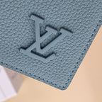 Carteira LV