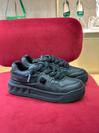 Valentino One Stud XL Black (Pronta Entrega) Tam 41