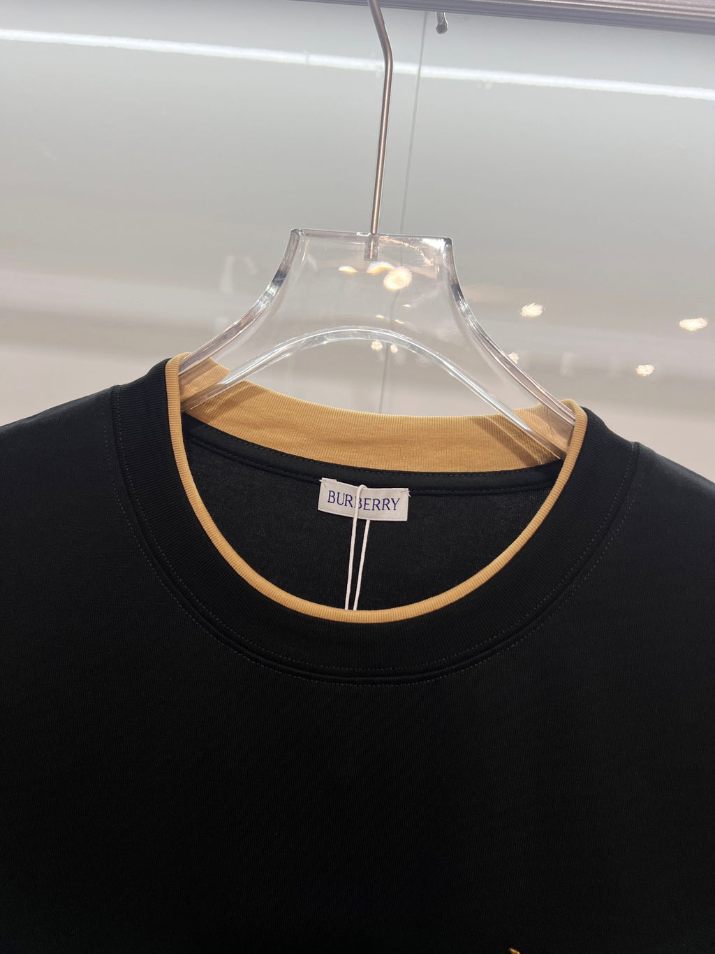 Camiseta Burberry Black Logo Black White Xadrez
