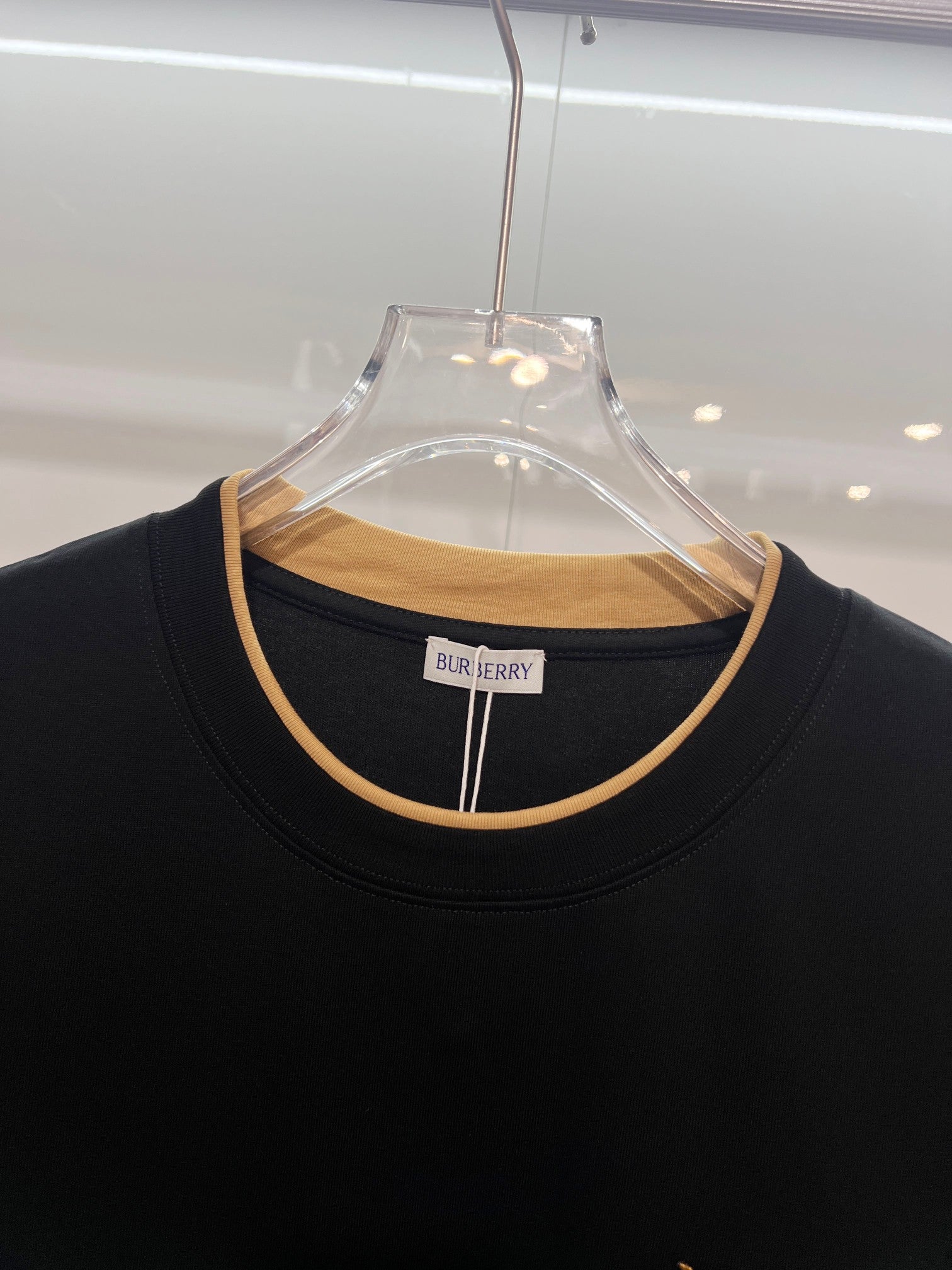 Camiseta Burberry Black Logo Black White Xadrez