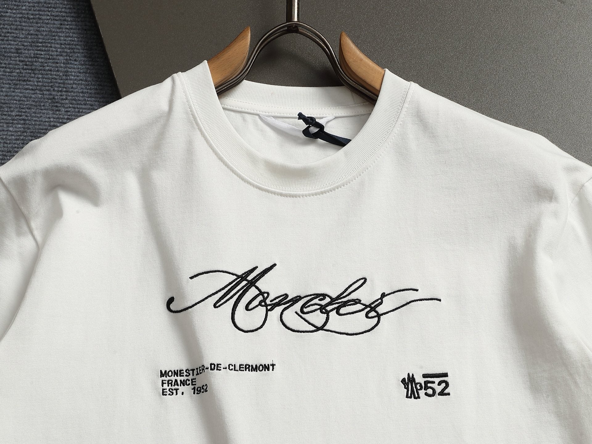 Camiseta Moncler Signature Black White