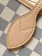 Neverfull Damier Azur PM Beige Lining
