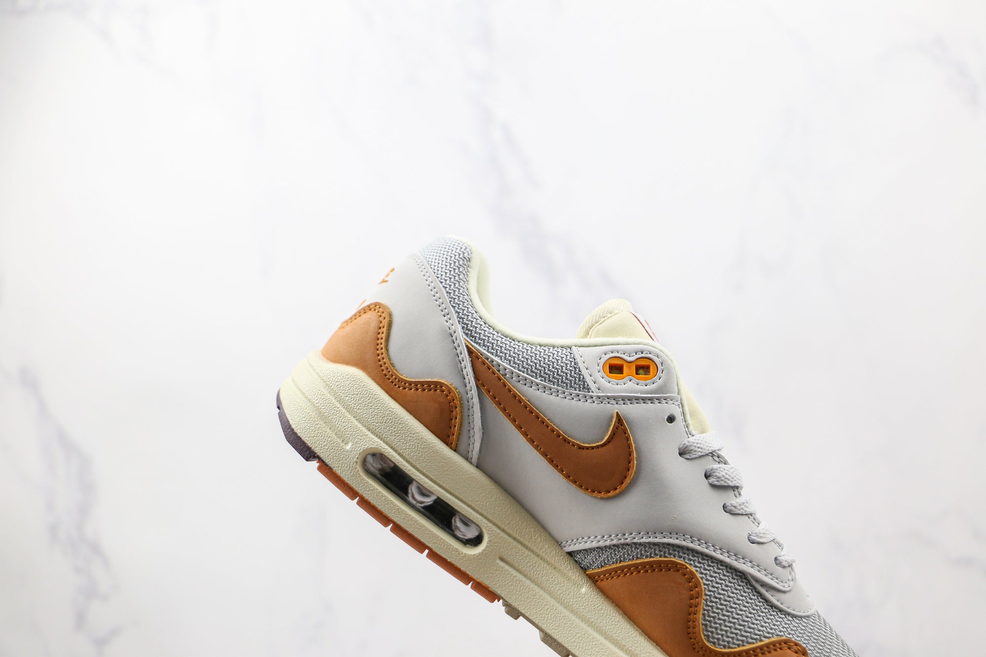 Nike Air Max 1 Patta Waves Monarch