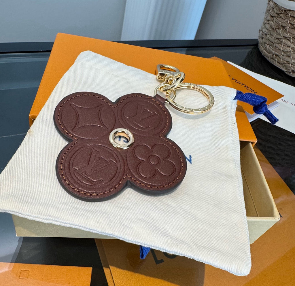 Chaveiro Bag Charm Lv Monogram Flower