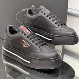 Tênis Prada Low Top Black Monogram