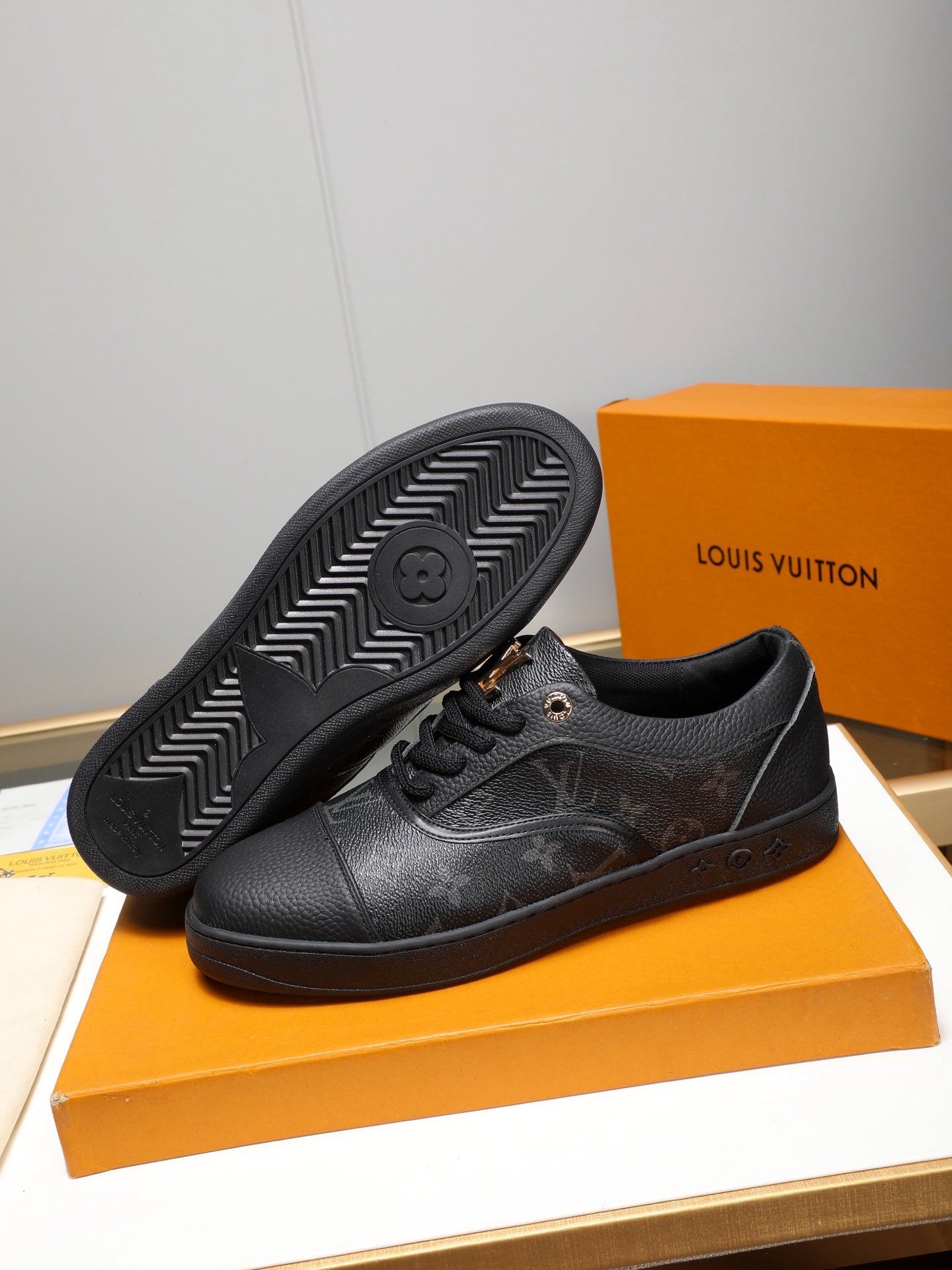 Tenis LV Match Up Monogram Black Eclipse