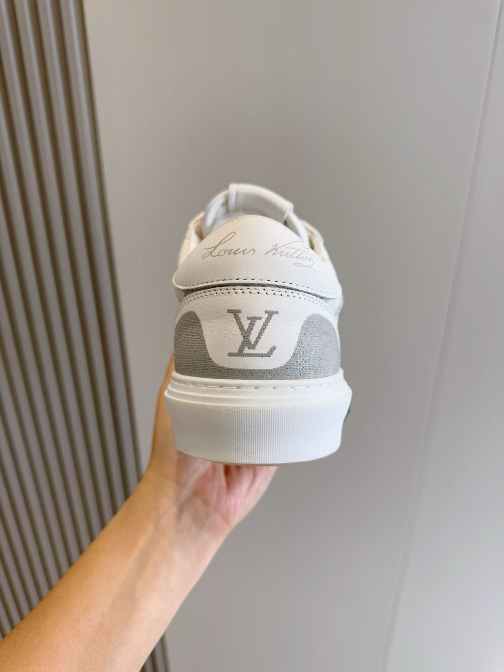 Tênis Louis Vuitton Ollie White/Grey Monogram