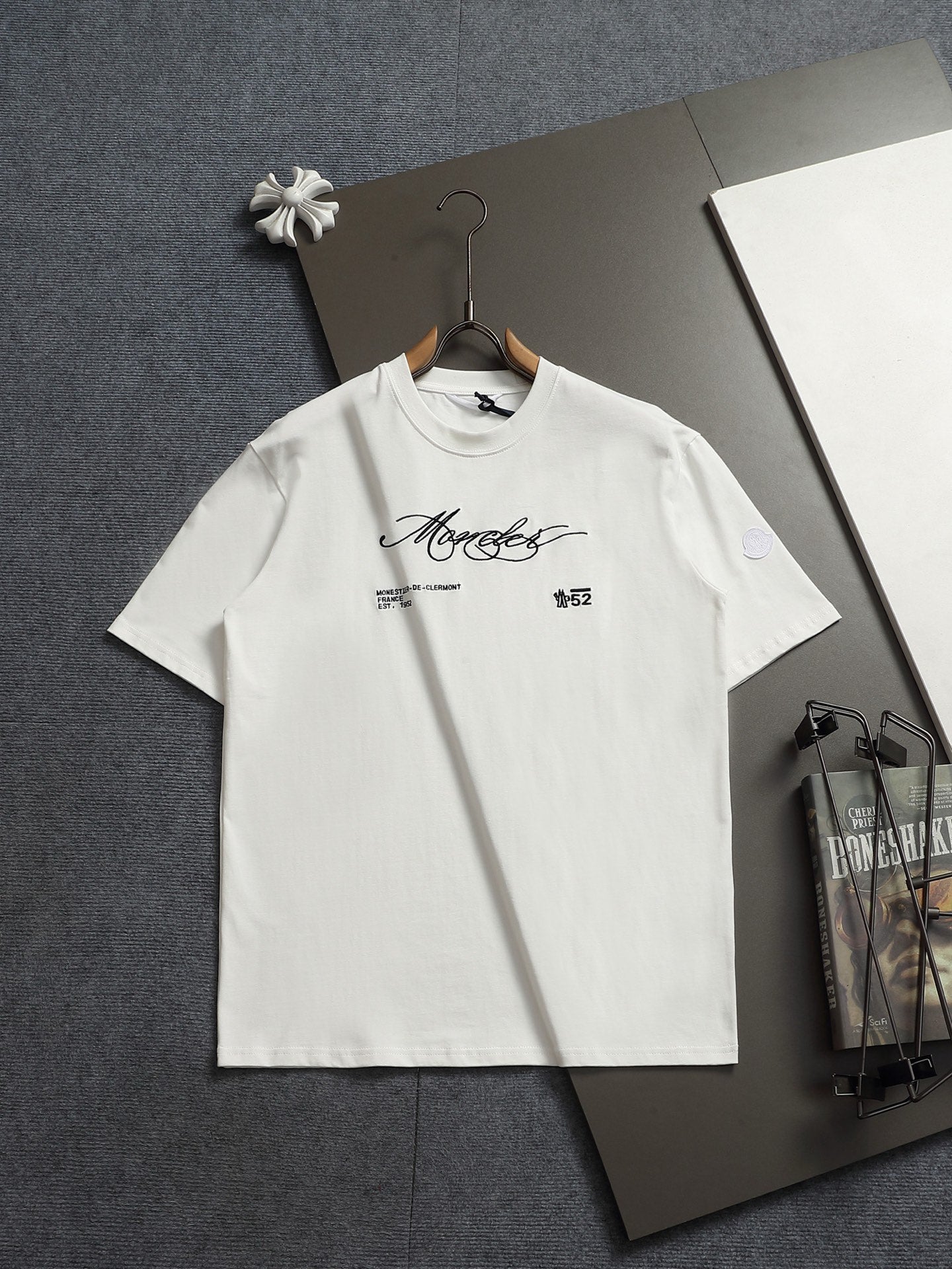 Camiseta Moncler Signature Black White
