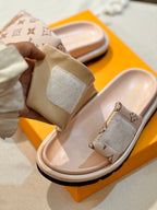 Chinelo Meia-pata Pool Pillow Bleu Clair