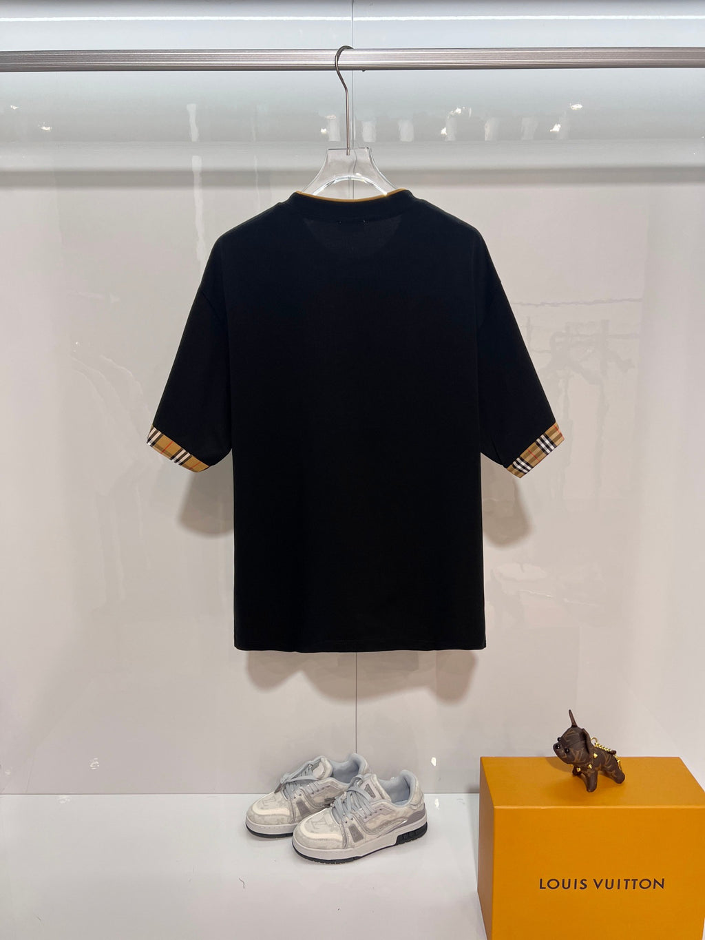 Camiseta Burberry Black Logo Black White Xadrez