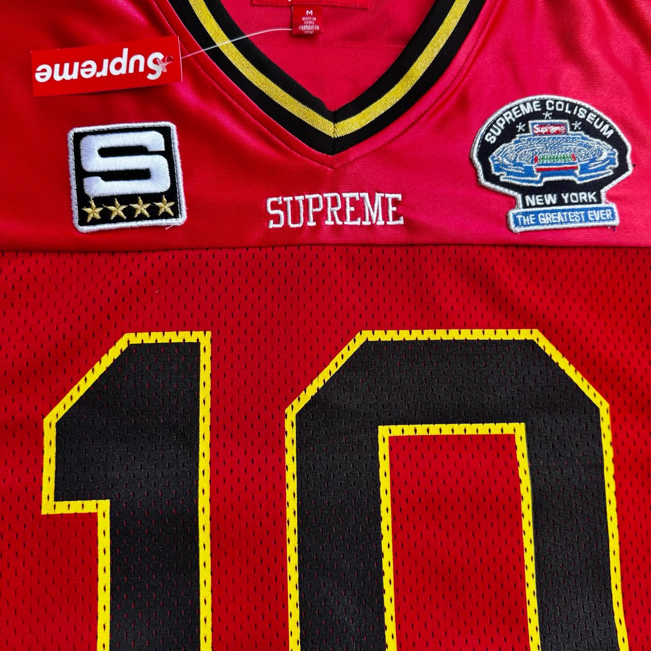 Camiseta Supreme Find God Football Red SS26-W1