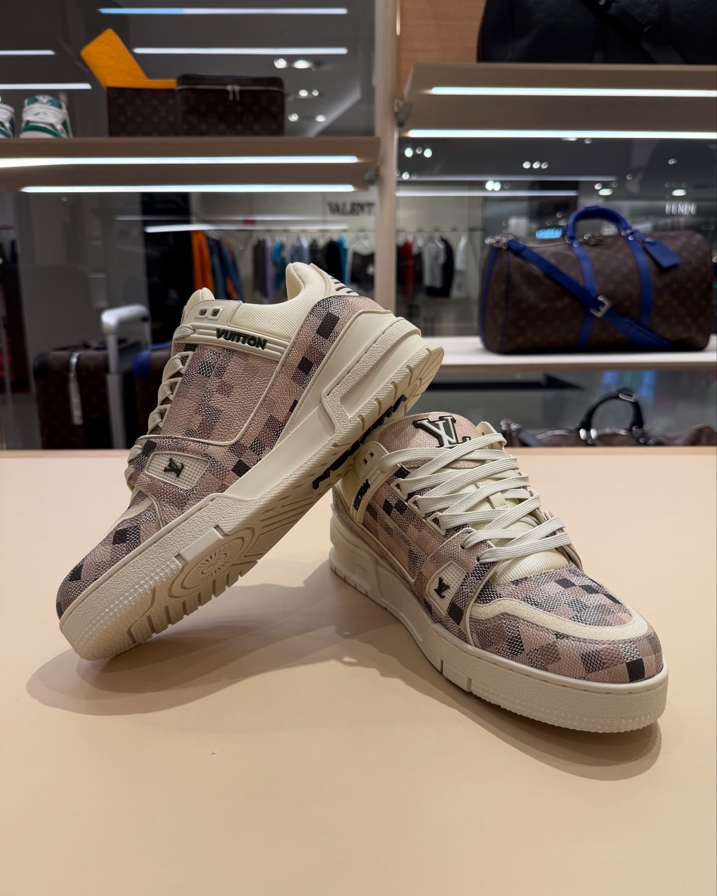 Tênis LV Trainer Year of Snake Limited