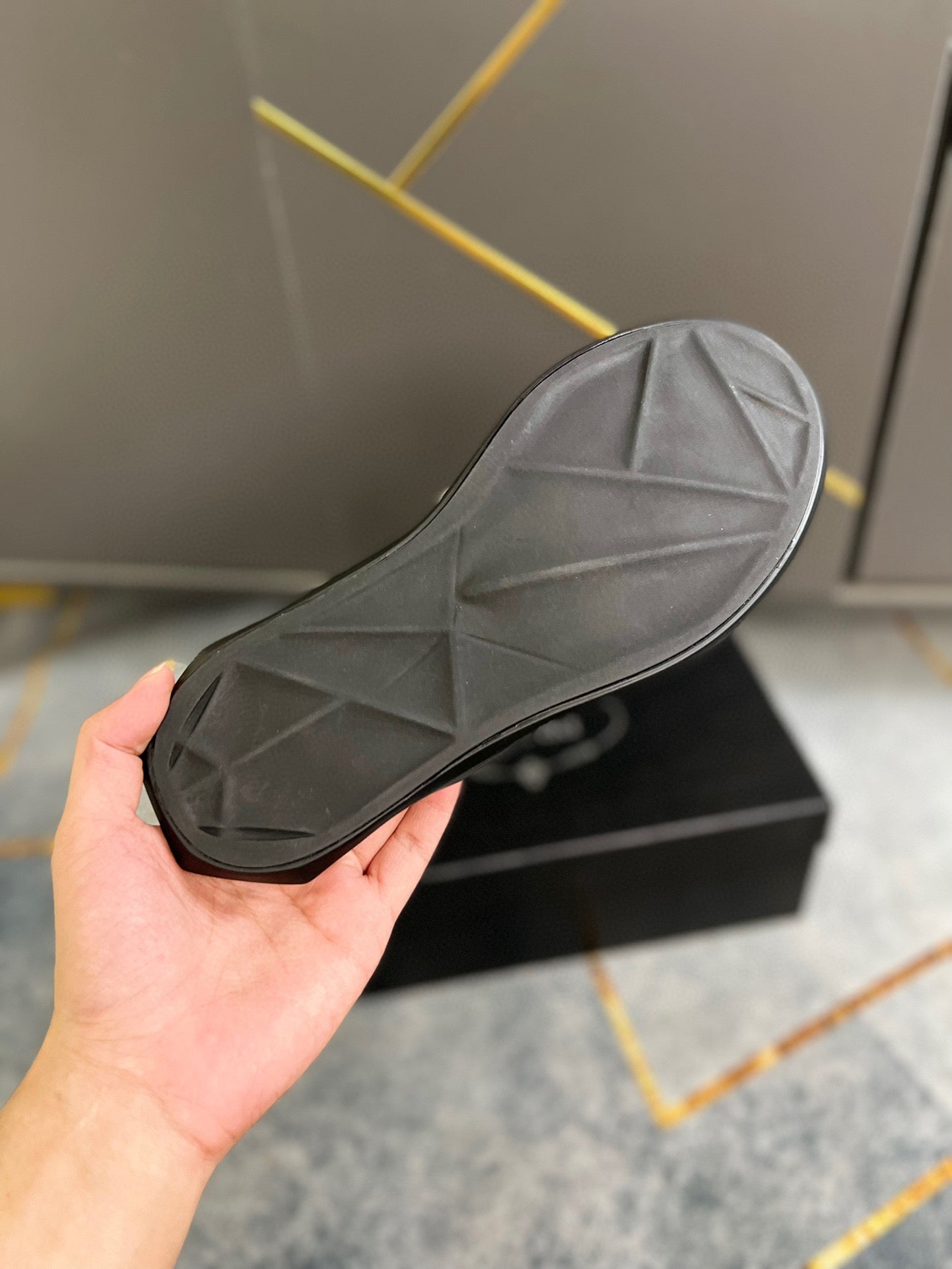 Prada Slipper met logo