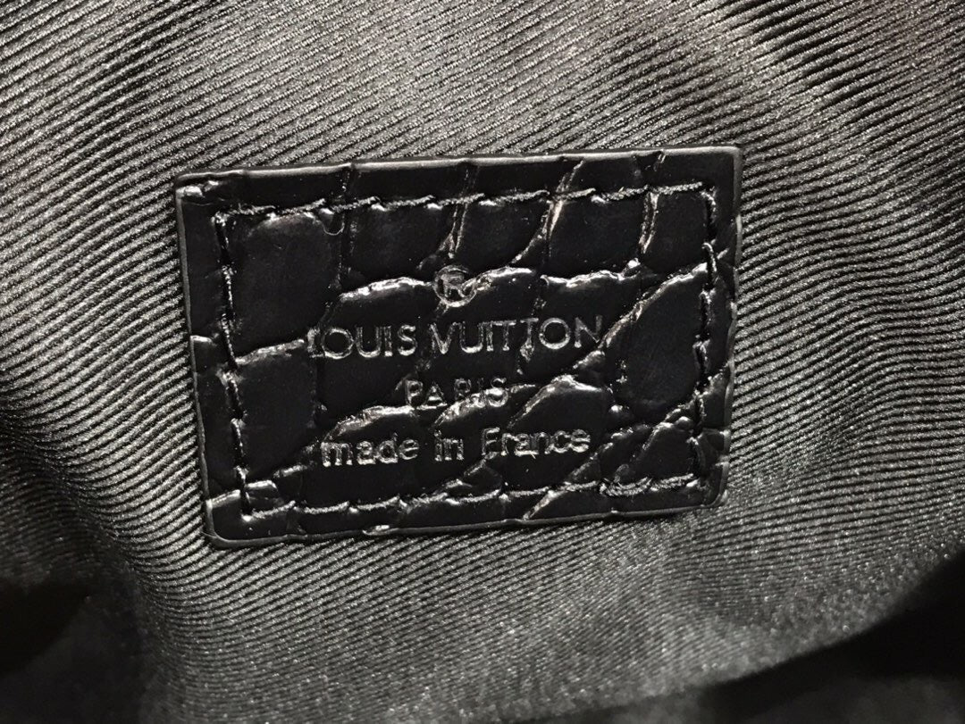 Bag Lv Alligator Mini Soft Trunk Black