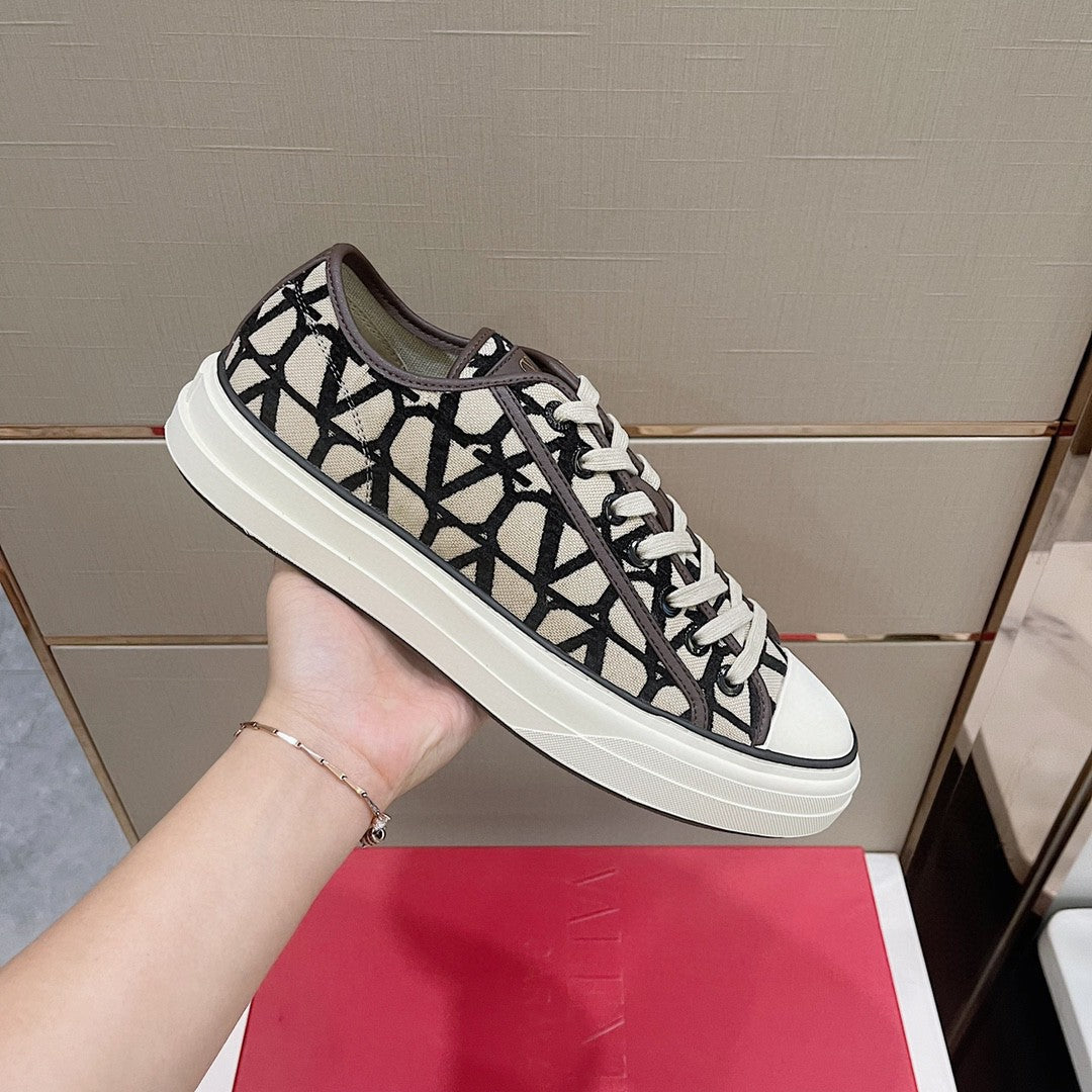 Tênis Casual Valentino