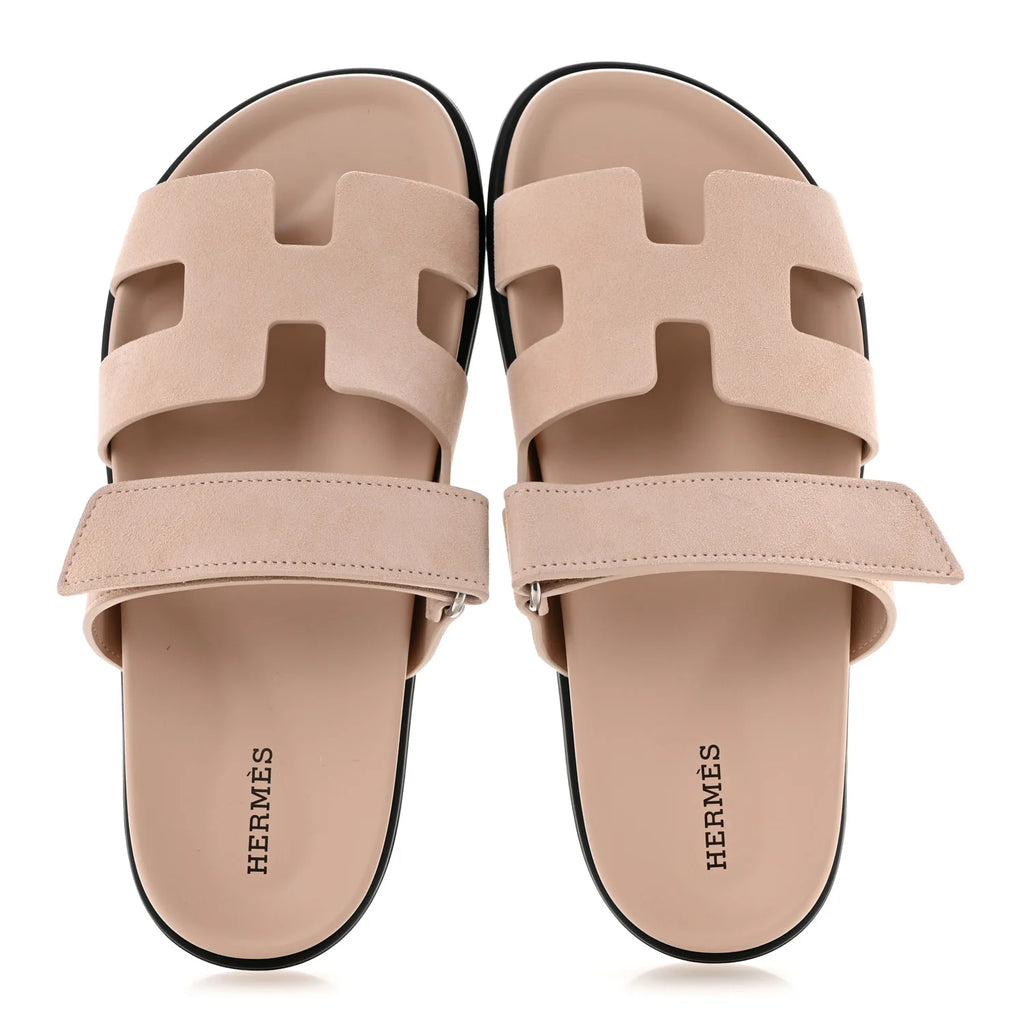 Hermes Chypre Beige Flap Sandal Noir
