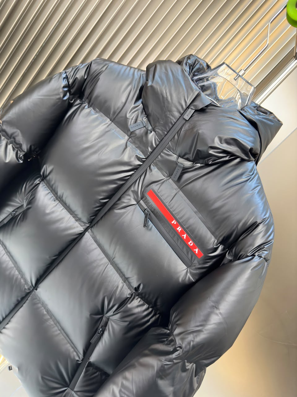 Jaqueta Prada Light Re-Nylon Hooded Puffer