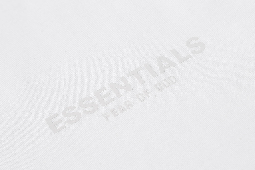 Camiseta Fear Of God Essentials