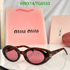 Óculos de sol Miu Miu Runway Glass