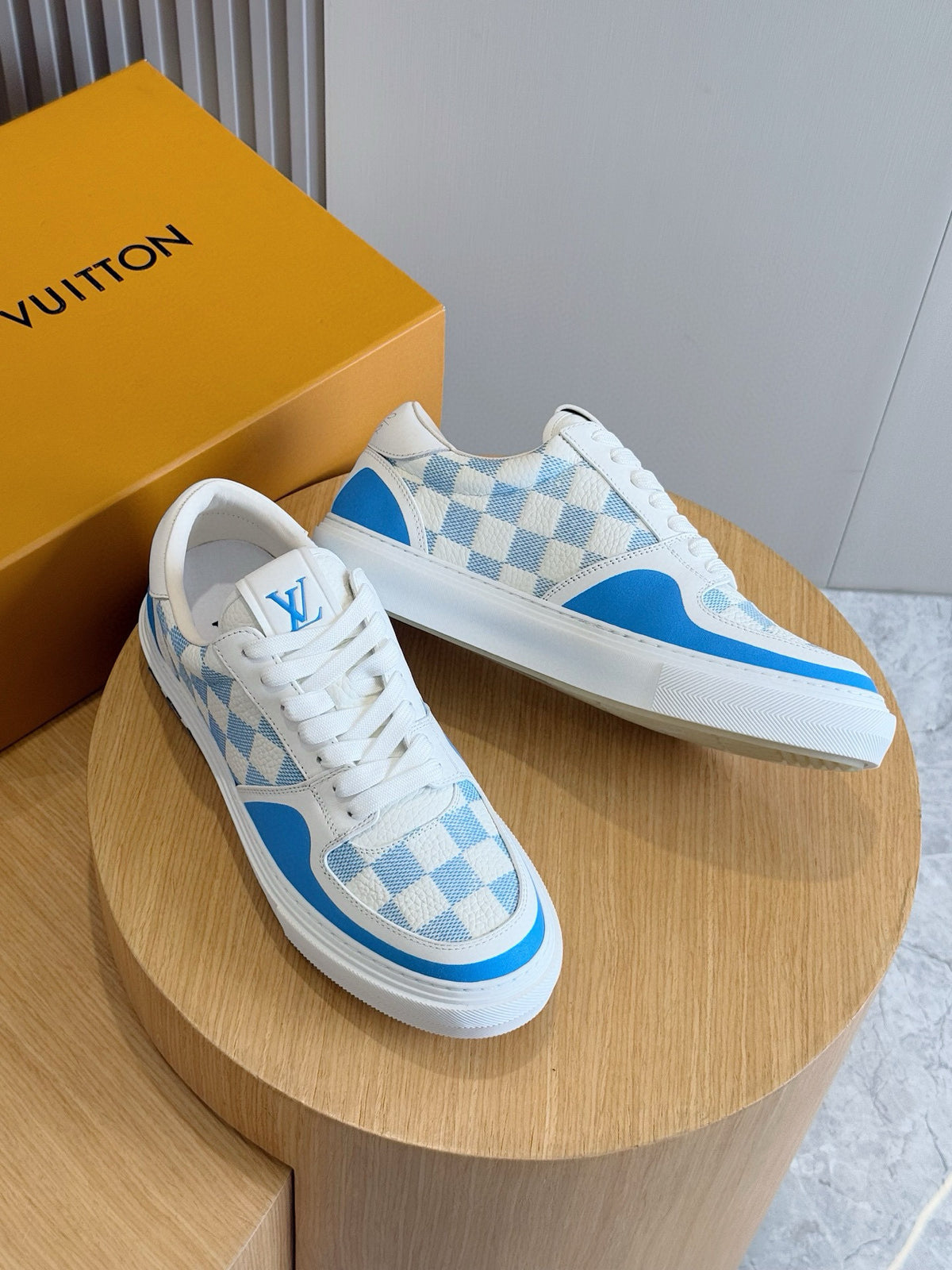 Tênis Louis Vuitton Ollie Blue/White Monogram