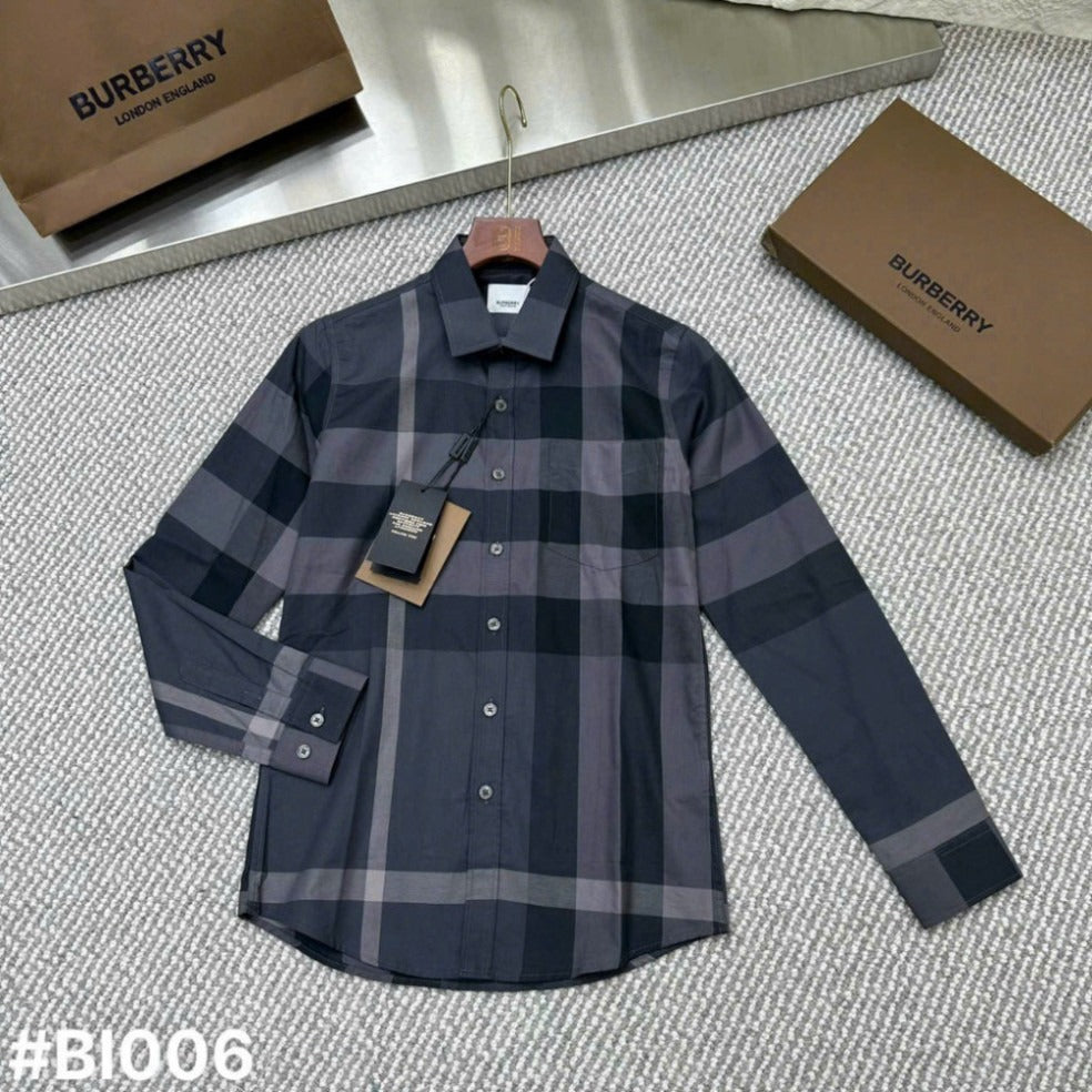 Camiseta Burberry Slim Fit Check Cotton Shirt Preta (Pronta Entrega) Tamanho G