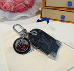 Chaveiro Lv Cut Circle Monogram