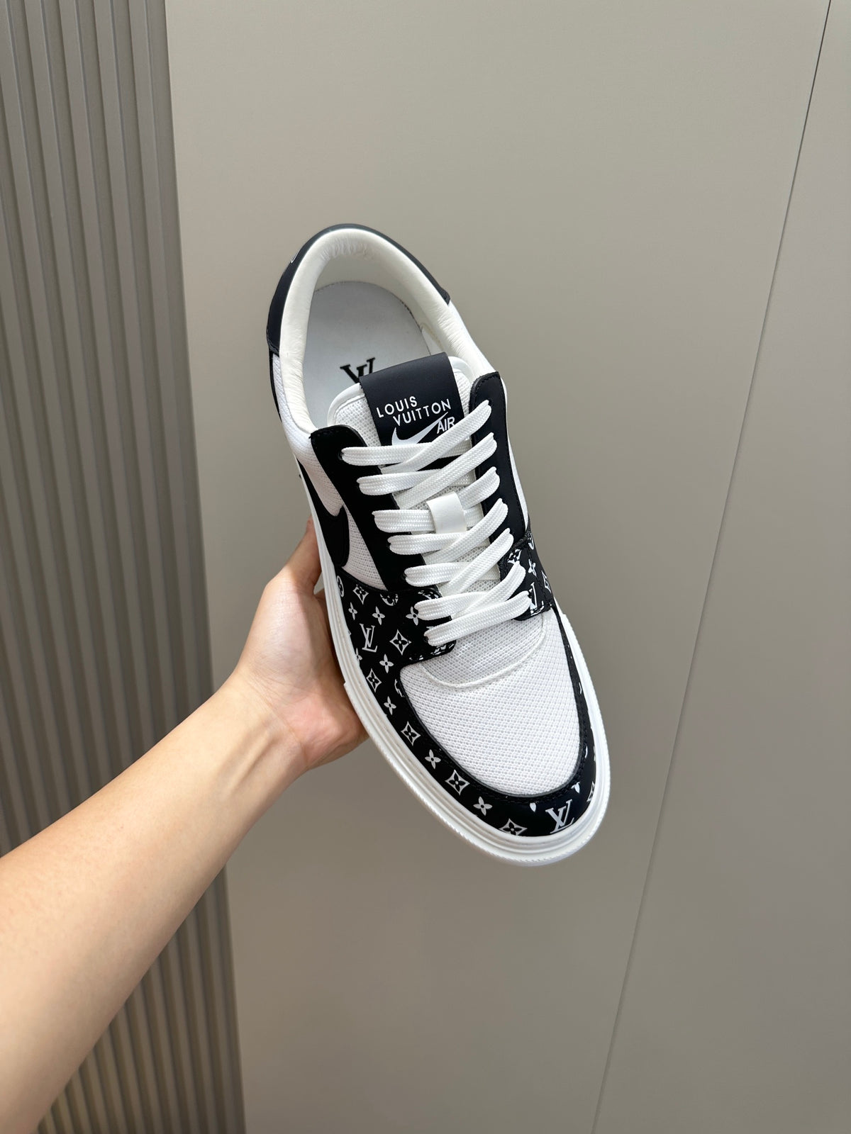 TÊNIS LOUIS VUITTON x NIKE Ollie Monogram Black
