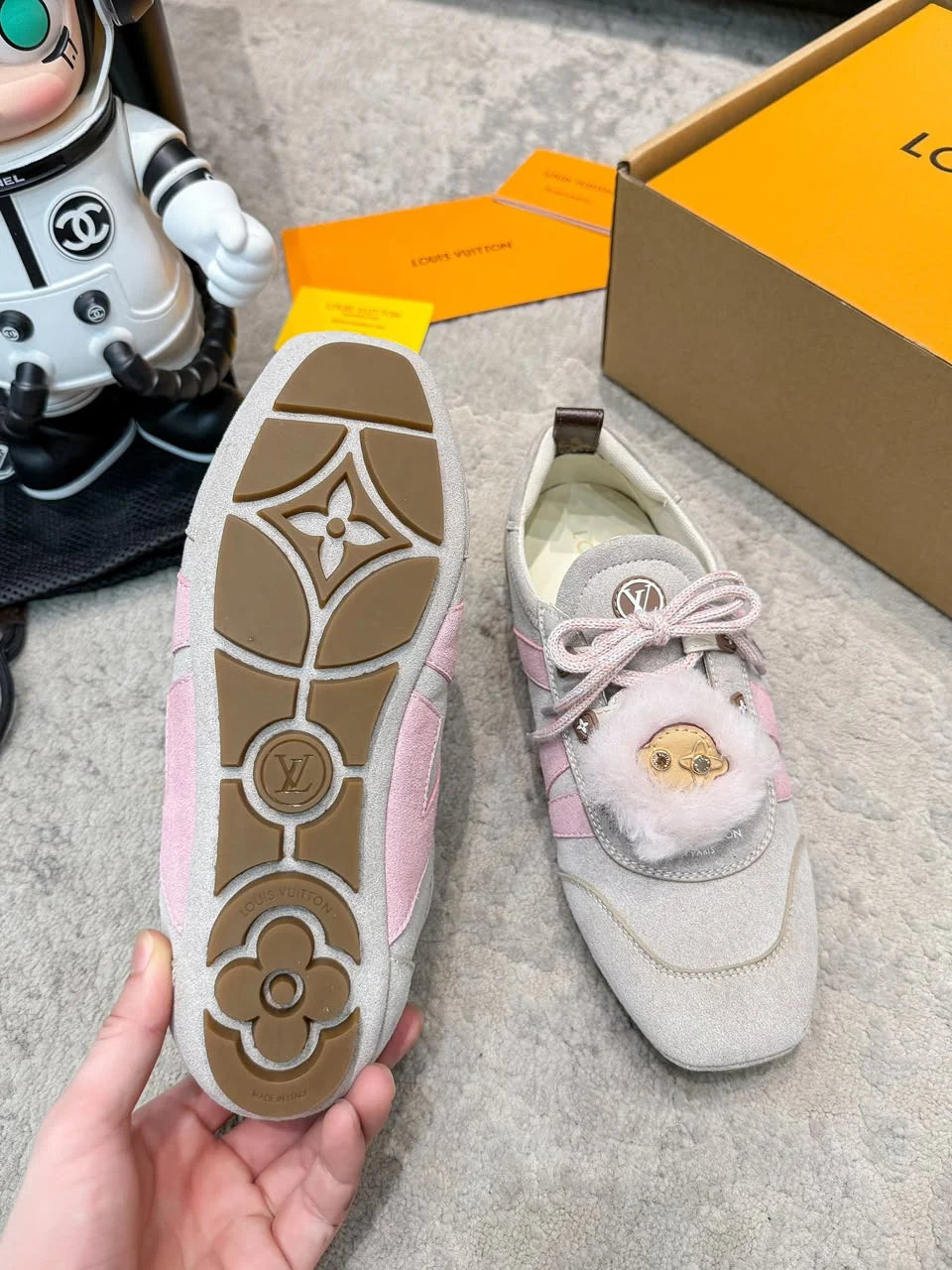 Tênis Louis Vuitton Grey Pink