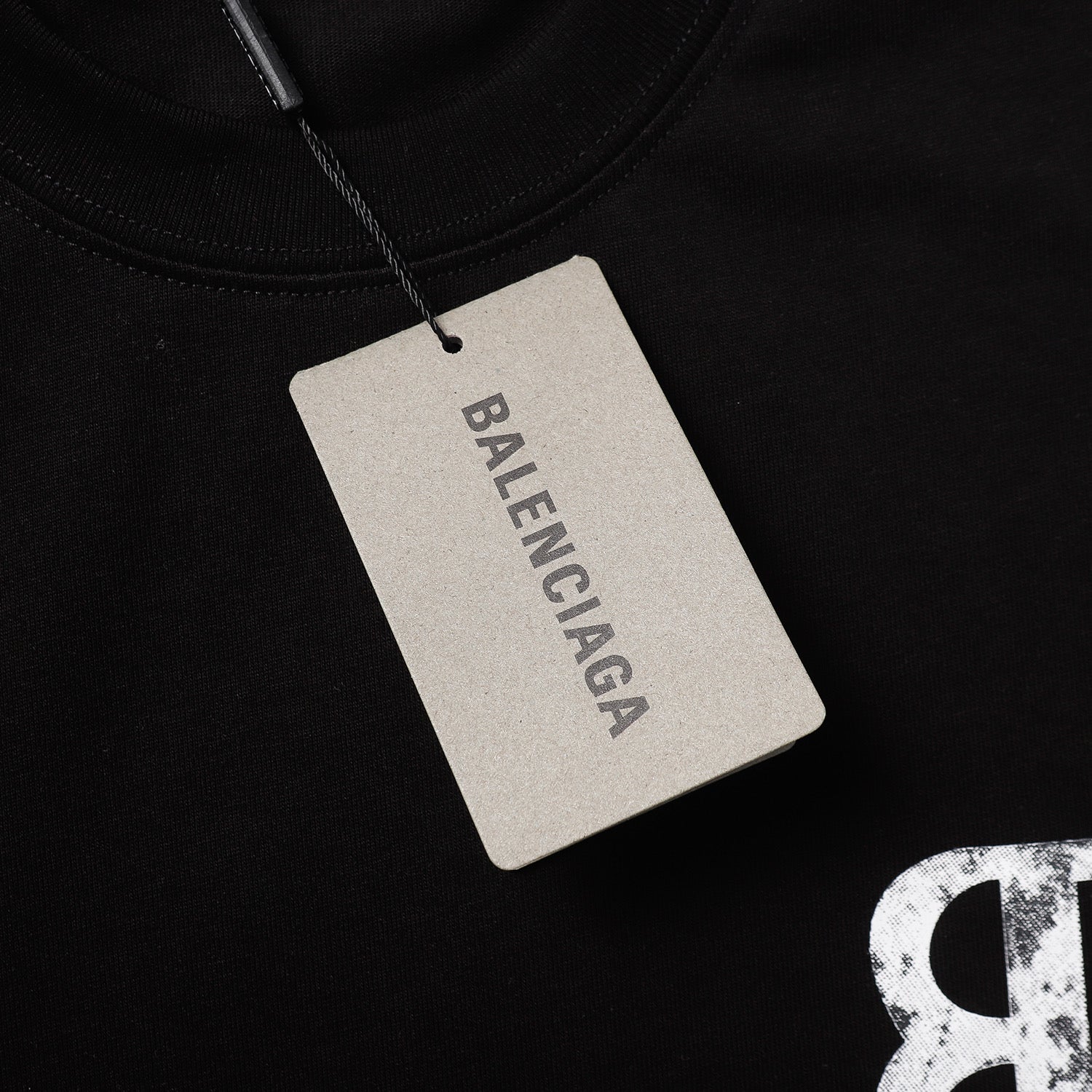 Camiseta Balenciaga black e white
